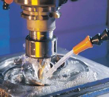 圖為切削液遭到泡沫的影響